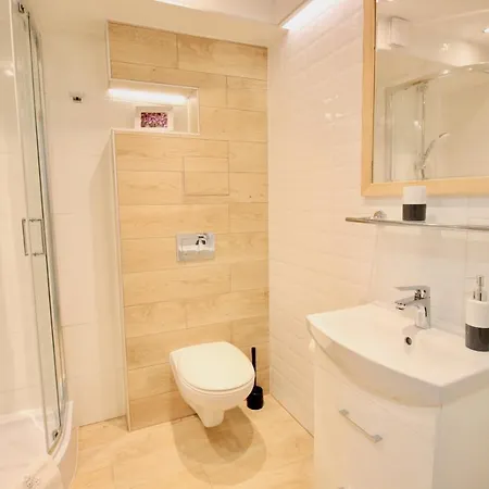 Bazatatry Parkowy Apartmán *